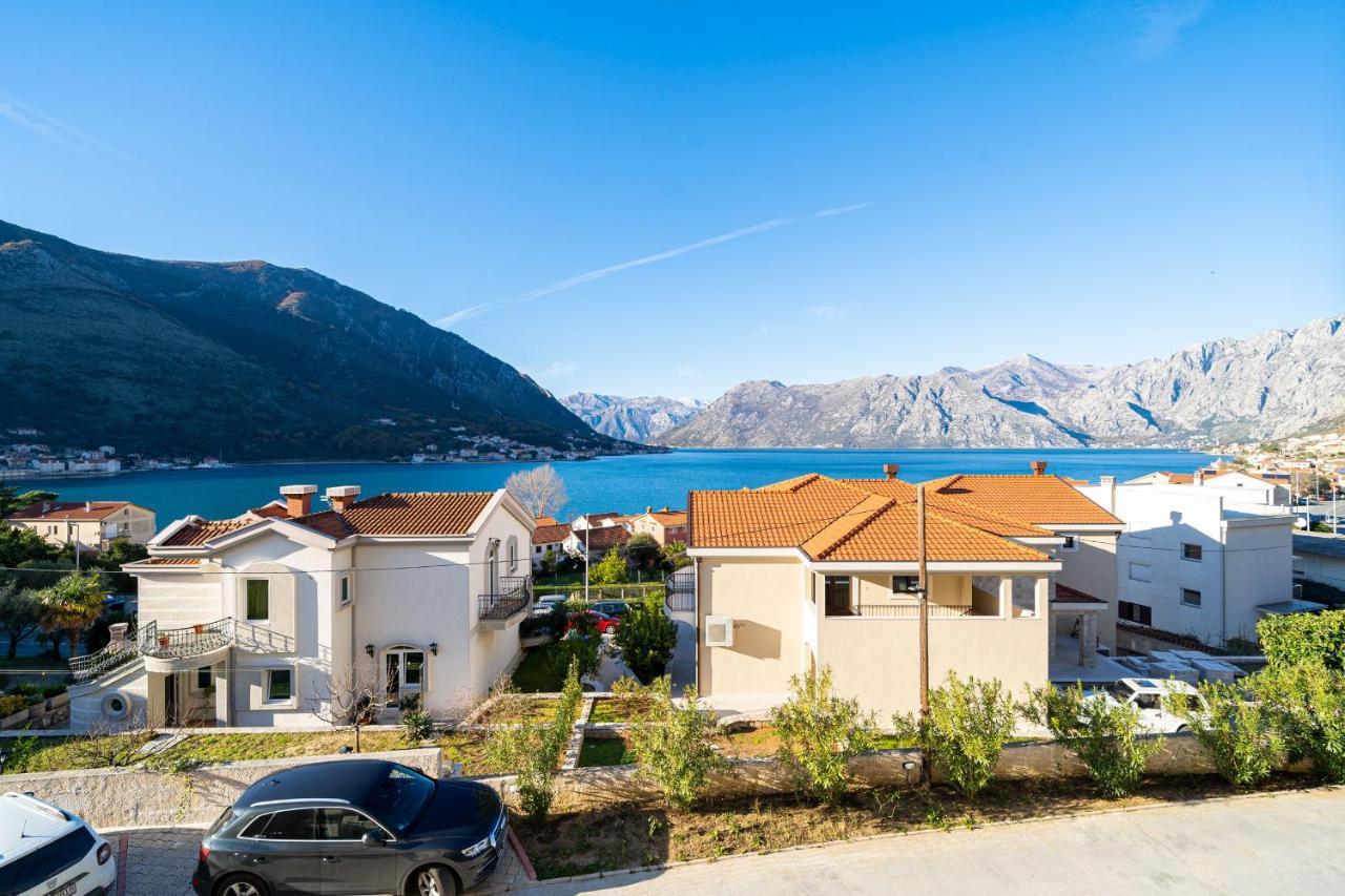 Boka View Luxury Suite - With Free Garage Parking Kotor Exteriér fotografie