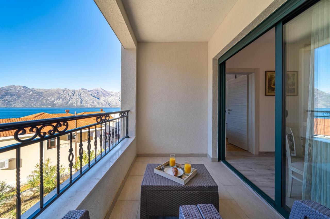 Boka View Luxury Suite - With Free Garage Parking Kotor Exteriér fotografie