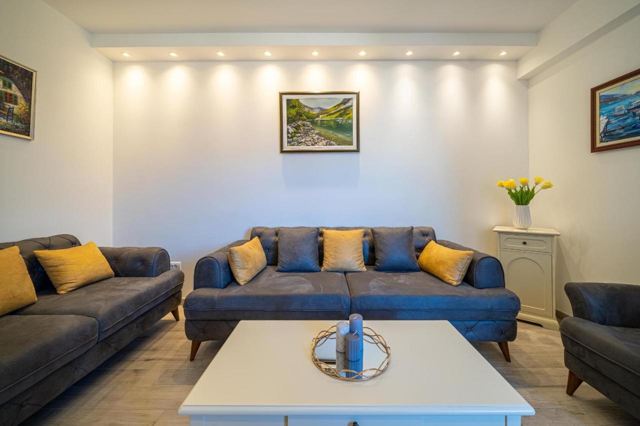 Boka View Luxury Suite - With Free Garage Parking Kotor Exteriér fotografie