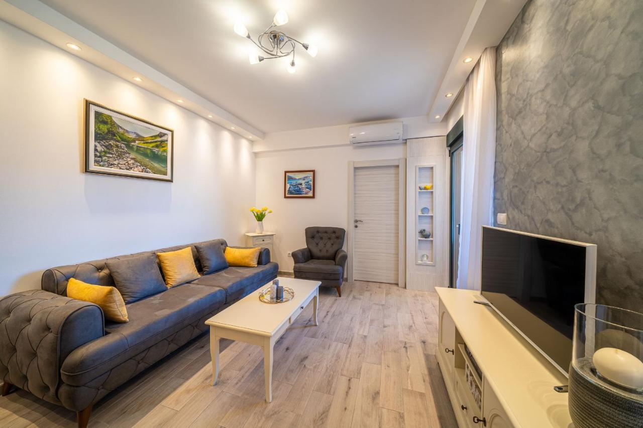 Boka View Luxury Suite - With Free Garage Parking Kotor Exteriér fotografie